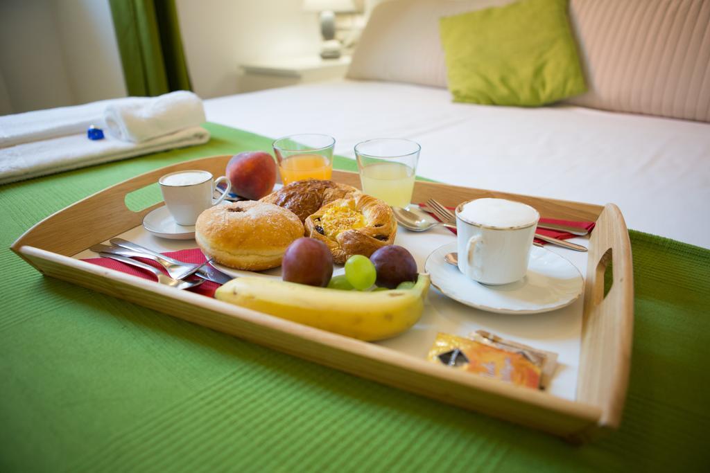 The Great Beauty Bed & Breakfast Rome Room photo
